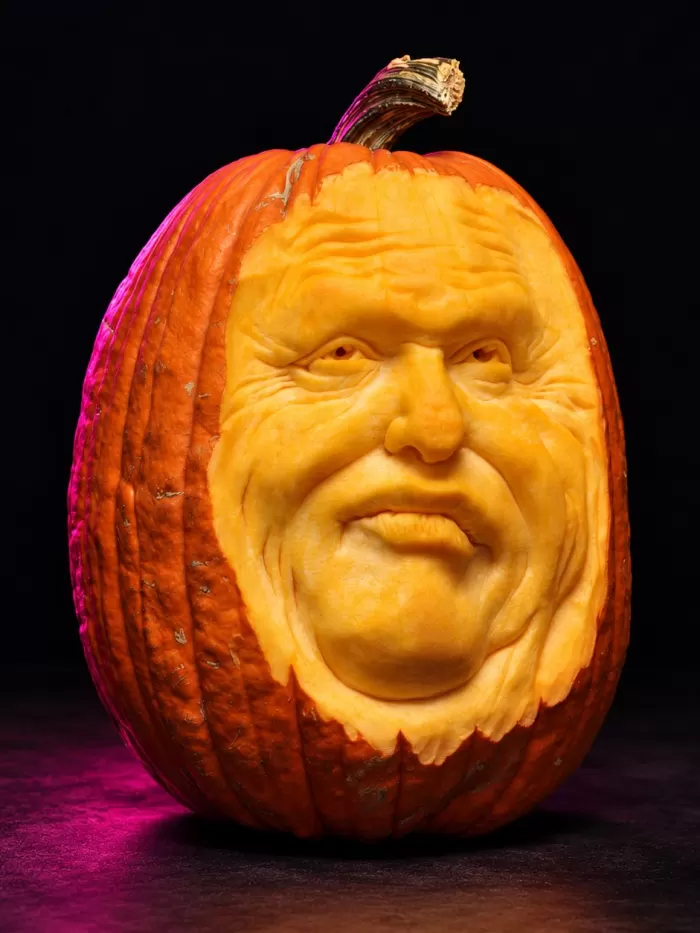 Carved pumpkin, Oct 2013