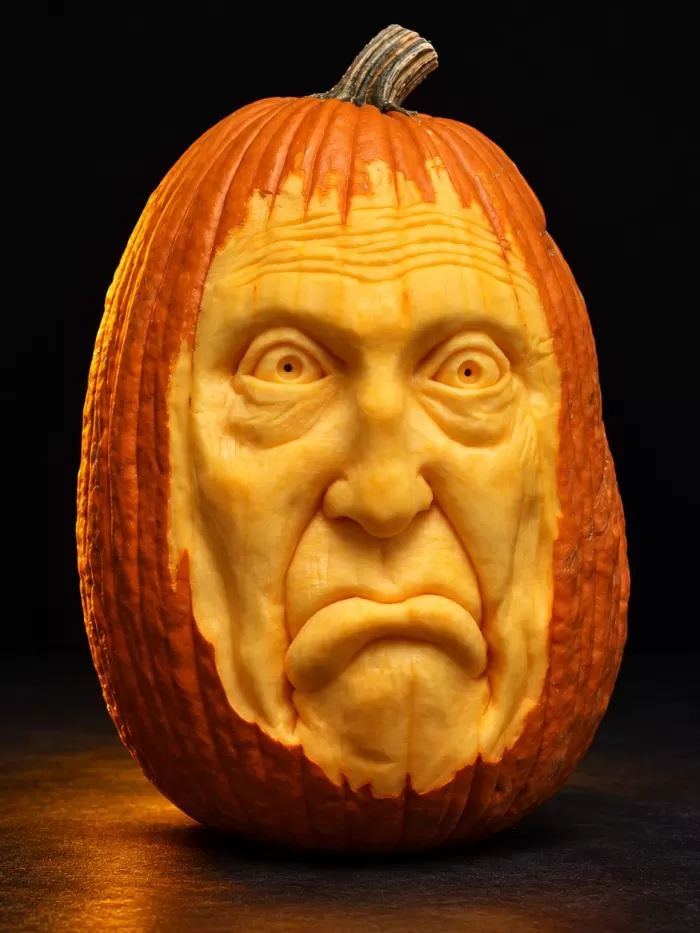 Carved pumpkin, Sept 2016